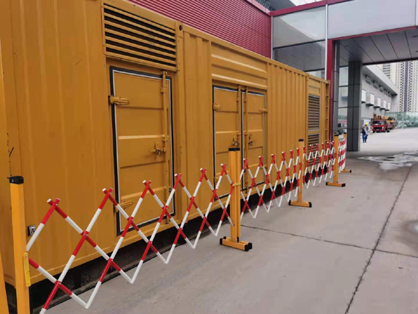 茂南租赁发电机发电机油箱使用后要定期清除油箱底部沉淀的杂质