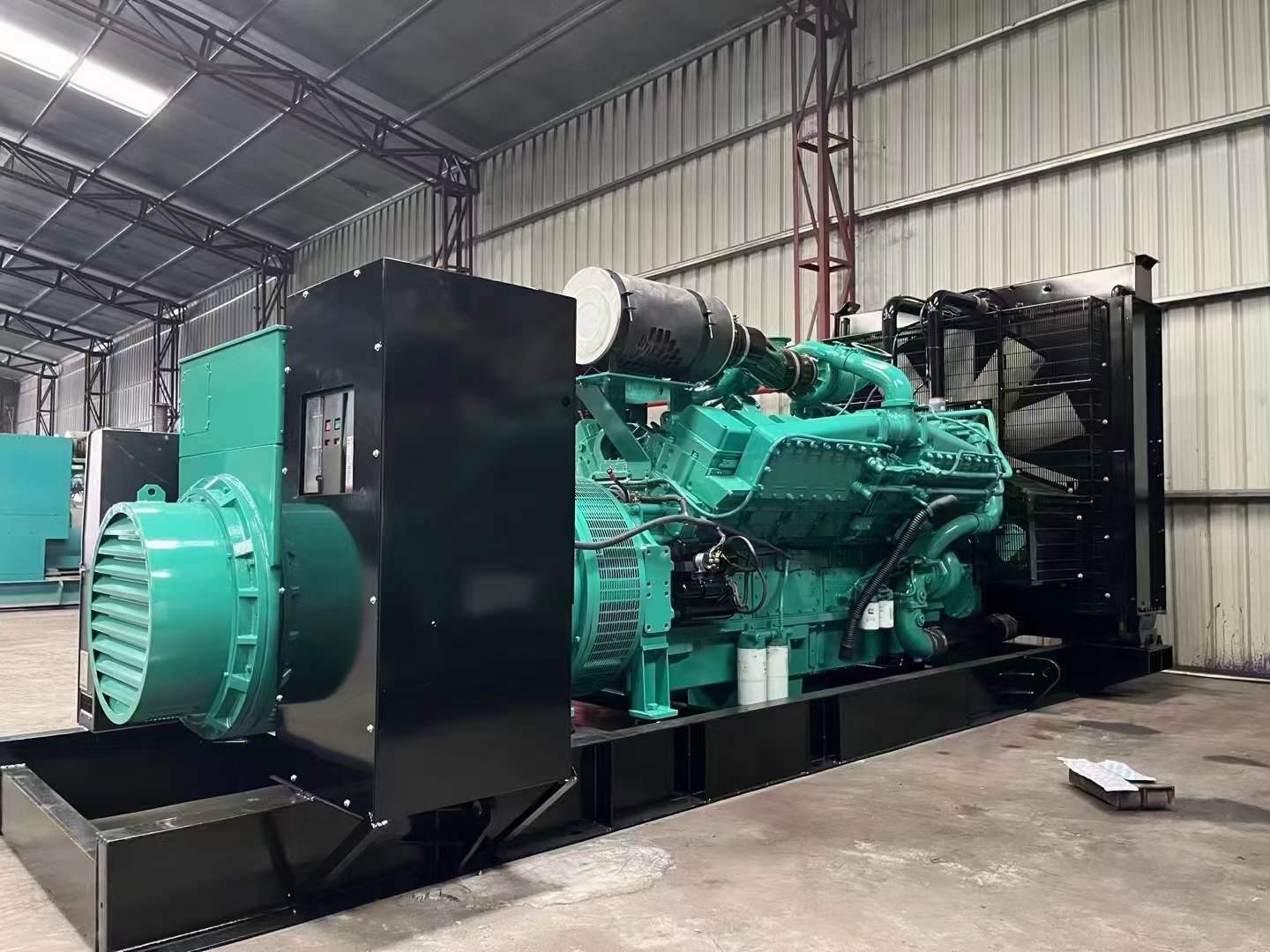 茂南如何降低 800kW 柴油发电机输出电流的波动？