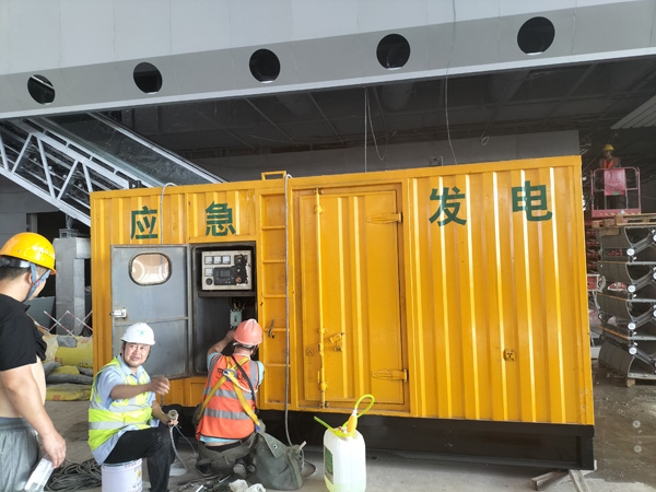 茂南怎样判断空气滤清器是否需要更换？